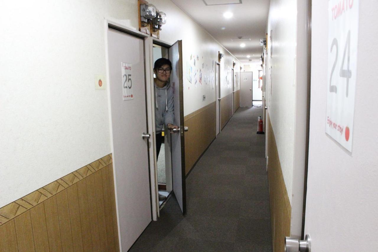 Tomato Guest house 2*